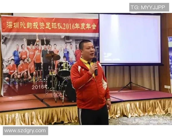 上海足球队实力变革引发热议展望未来发展与挑战 上海足球队实力变革引发热议展望未来发展与挑战