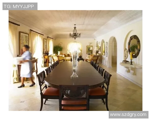 欧美足球明星豪宅揭秘：奢华生活背后的家居设计与风格