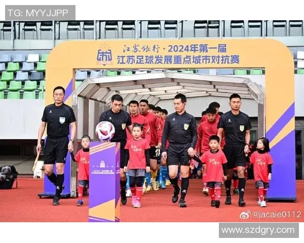 武汉足球队运营分析:成败得失与未来发展路径探讨 武汉足球队运营分析:成败得失与未来发展路径探讨